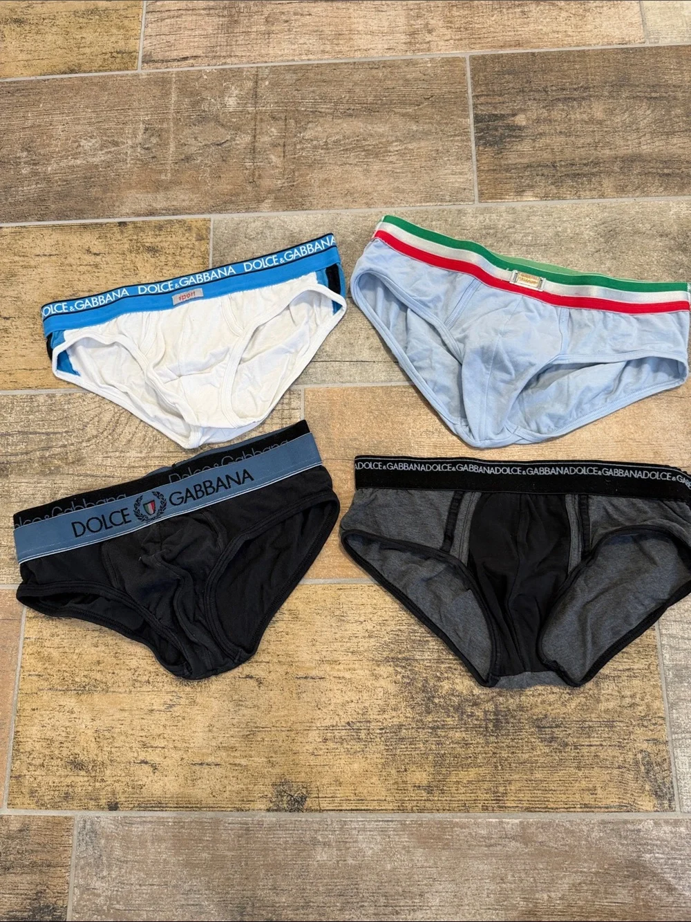 Dolce & Gabbana Men’s Briefs Pack – White, Light Blue, Set of 4 Mens Small S